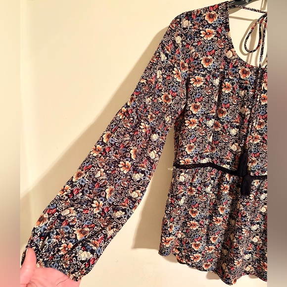 Women’s Knox Rose Multicolor Floral Tie Back Blouse with Tassels Sz XS Oversized - Picture 10 of 16